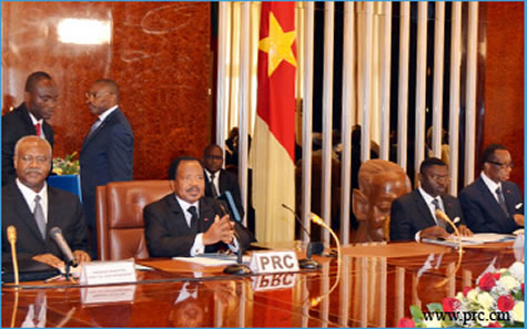 Cameroun: Forte odeur de remaniement à Yaoundé 1 conseil ministres paul biya prc 27 11 2012 thn 475